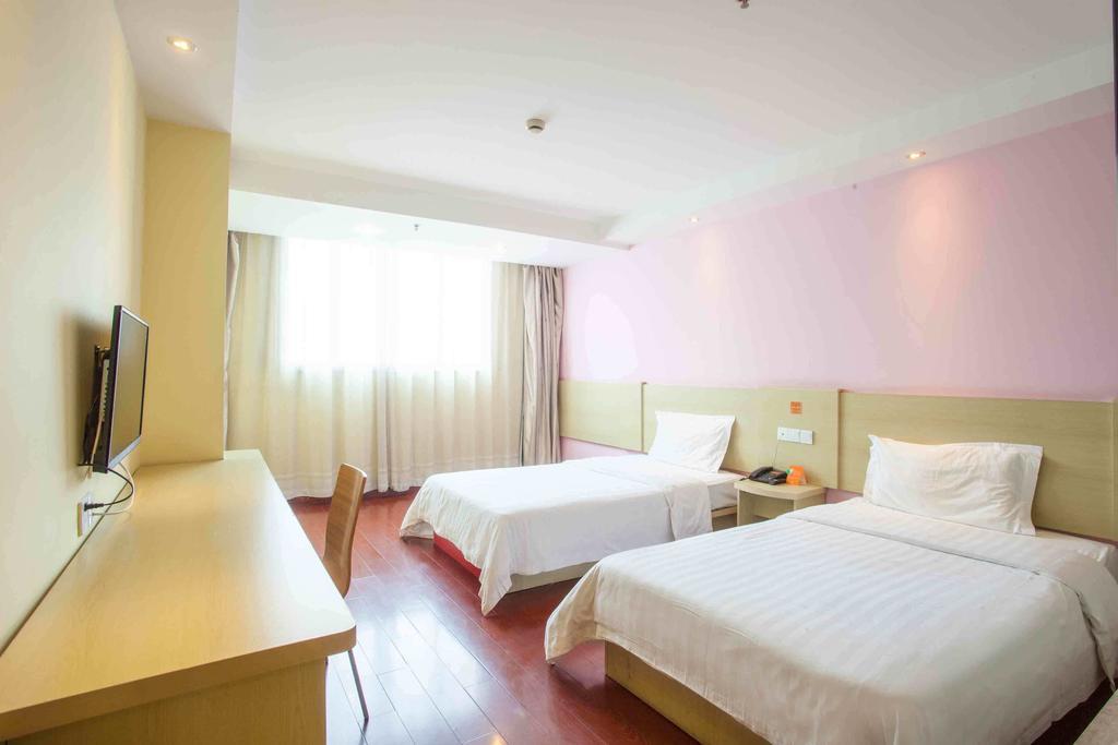 7Days Inn Zhumadian Railway Station ห้อง รูปภาพ